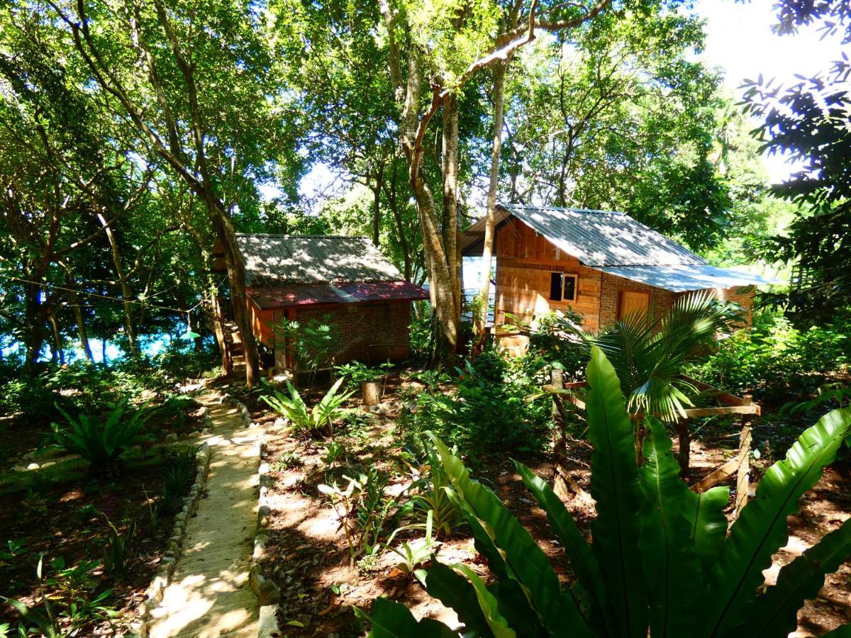 Santi Garden Bungalows Iboih エクステリア 写真