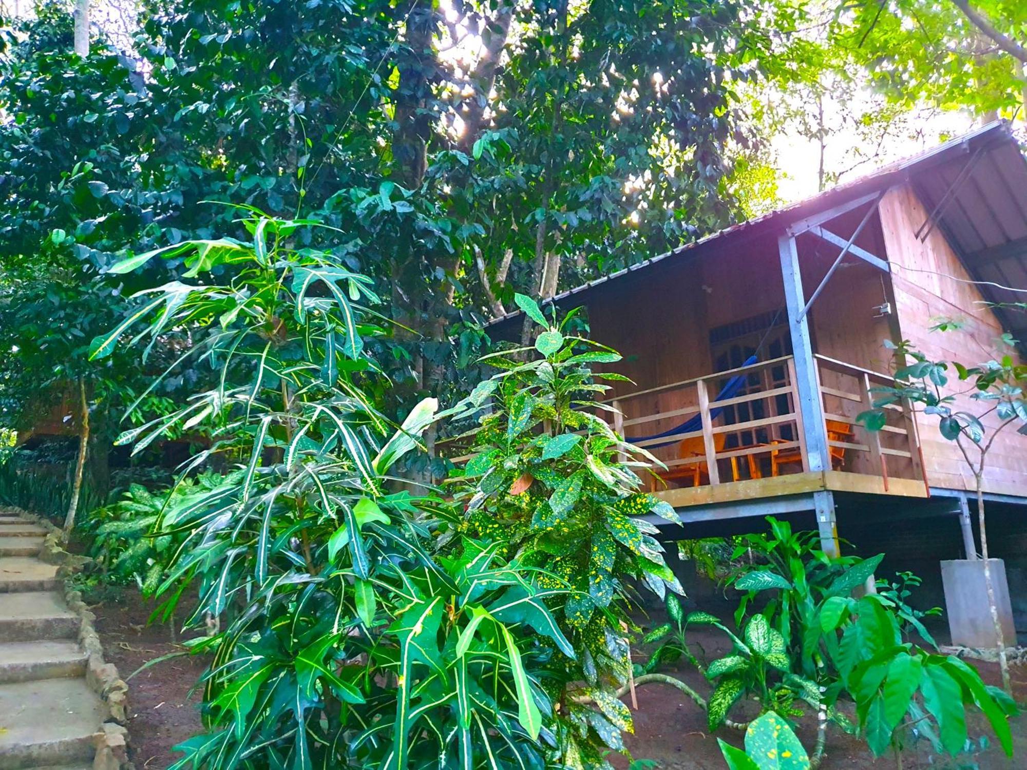 Santi Garden Bungalows Iboih エクステリア 写真